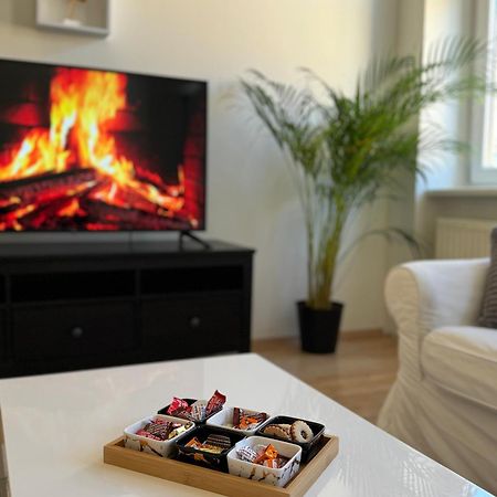 וינה Charmante Zentral Gelegene Wohnung מראה חיצוני תמונה